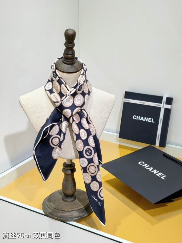 Chanel silk scarf 90X90cm E032920